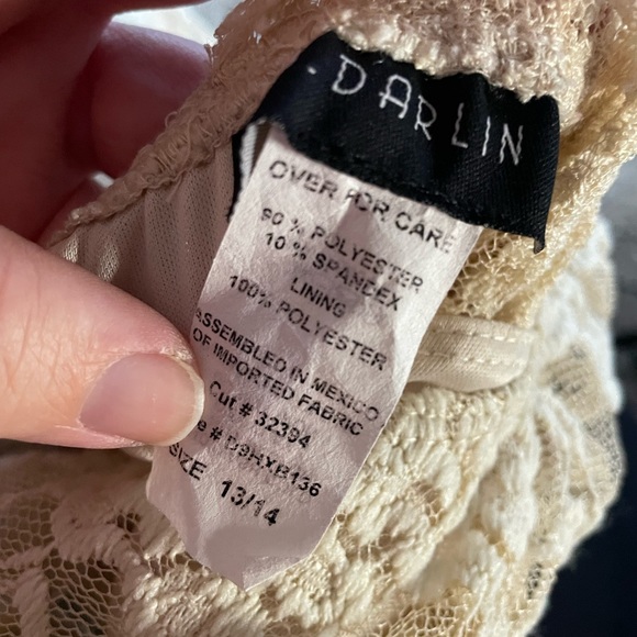 Darlin’ cream lace women’s backless, dress small - Teen 13/14 -formal - Picture 5 of 5